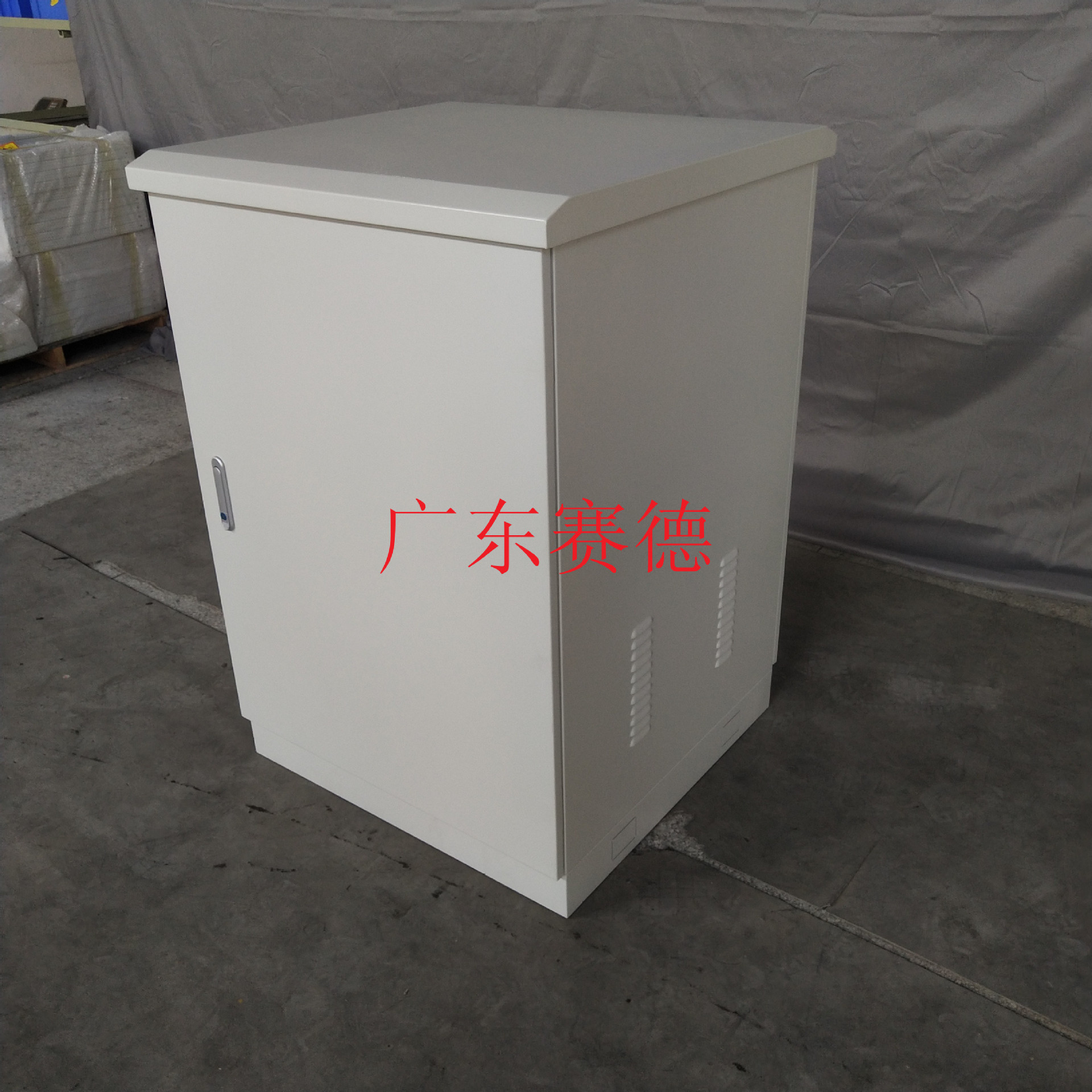 厂家特惠供应户外防水箱防尘防水防蚊虫可达IP55级户外防水箱直销