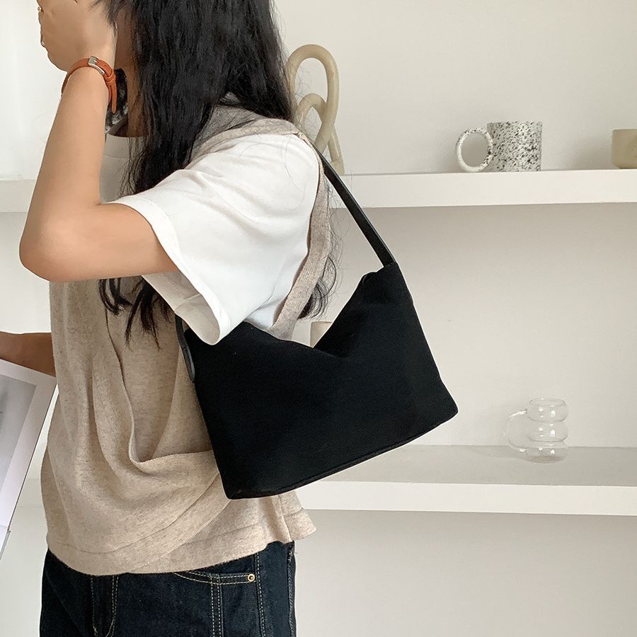 Geantă de subraț din piele întoarsă, geantă de mână de nișă pentru toamnă și iarnă, textură plușată, geantă mică pătrată, la modă și versatilă, de mână_voghion.com