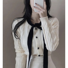 学院风减龄蝴蝶结系带针织衫女设计感小个子洋气短款麻花毛衣外套