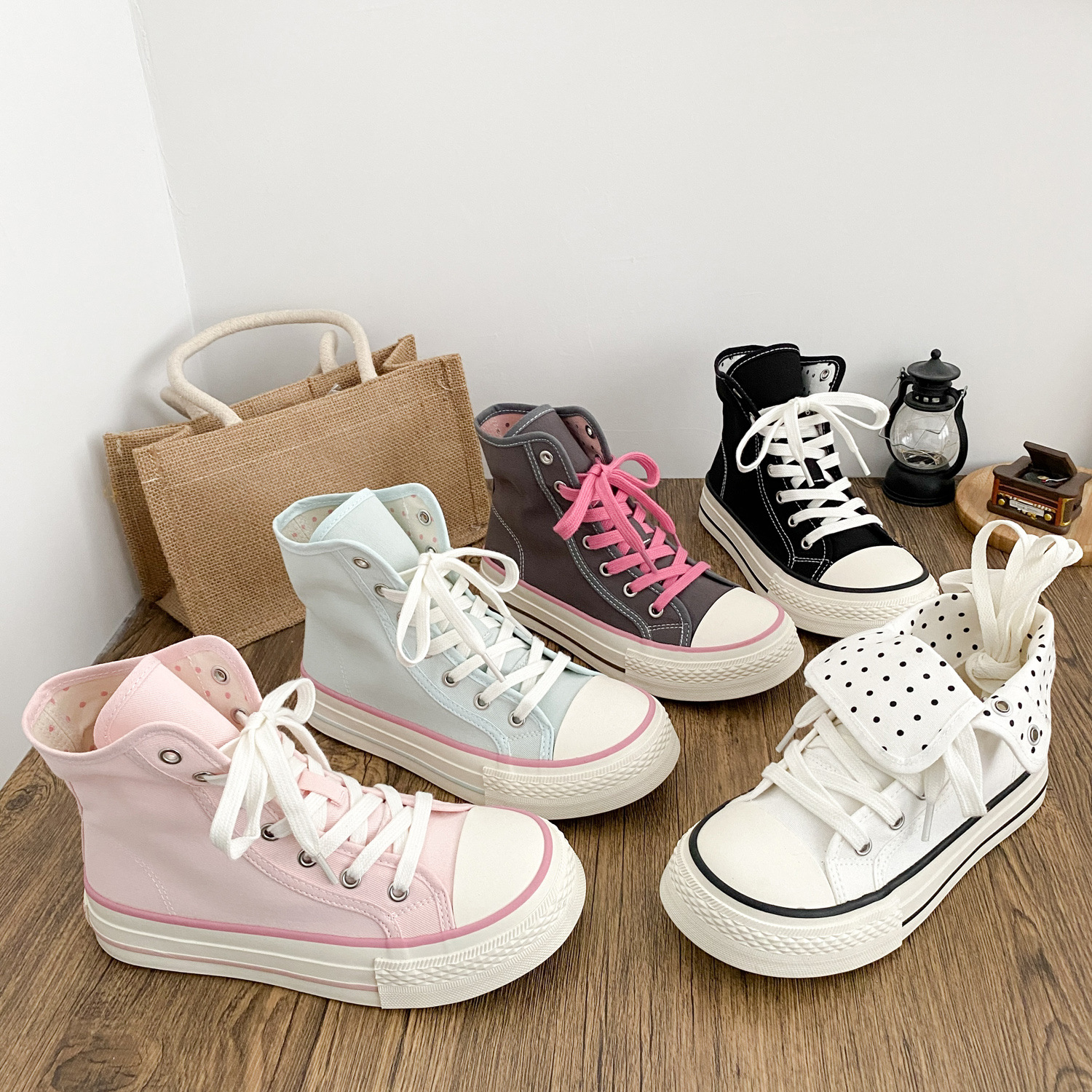 Be-6971 Latex Insole High-Top Canvas Shoes for Women, Dual-Wear Design, Niche Versatile White Sneakers, Original Design