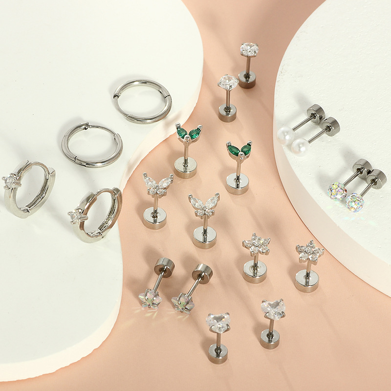 Labret piercing jewelry detail image