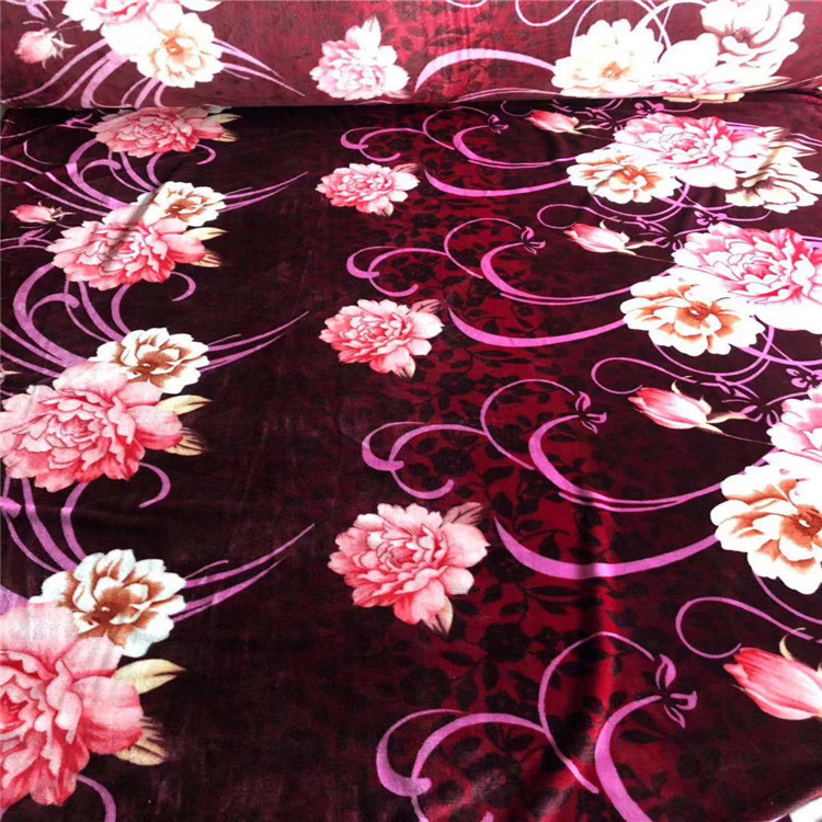 厂家现货供应240克水貂绒面料 印花法兰绒布料 绒卷布批发