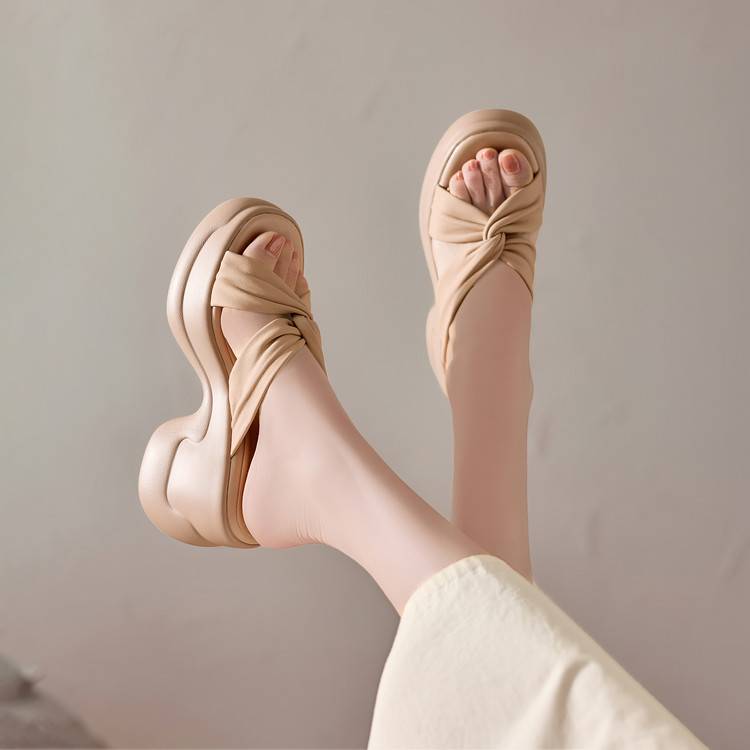 Dép sandal nữ quai chữ V đế tăng chiều cao mềm nhẹ đi biển mùa hè — màu trắng ngà, màu mơ chi tiết 8