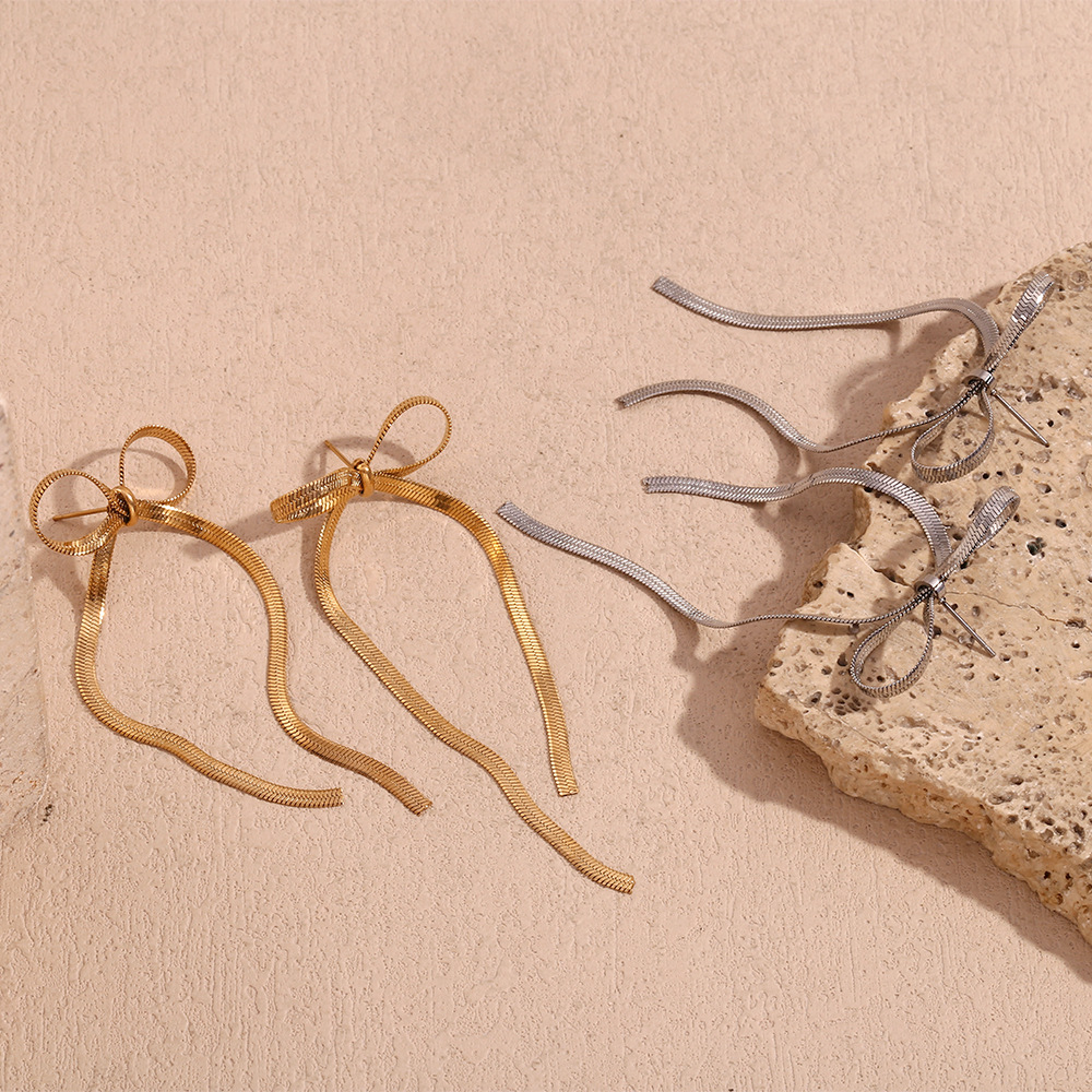 Blade Chain Bow Stainless Steel Earrings