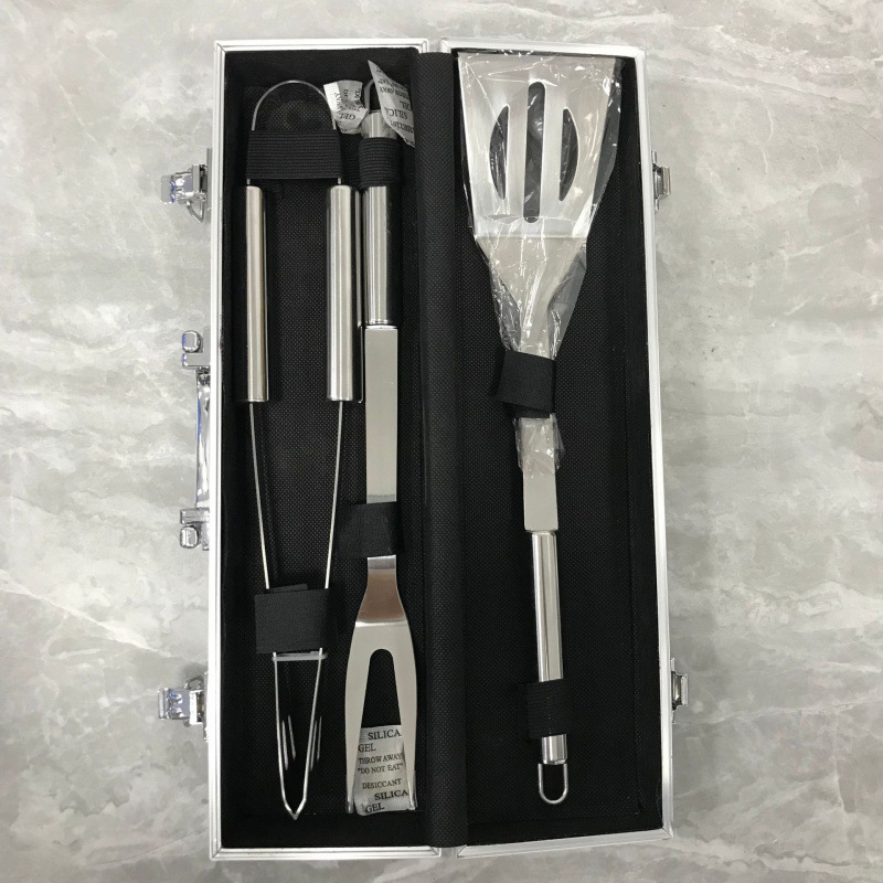 Nuevo acero inoxidable parrilla de aluminio conjunto de caja de parrilla de horquilla combinación de tenedor de pala clips de etiqueta parrilla de camping BBQ set