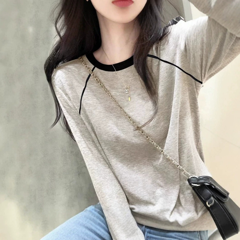 2026 early autumn new model 92% cotton long-sleeve T-shirt for women, color-blocking, slim-fit, stylish, age-reducing, skin-friendly top