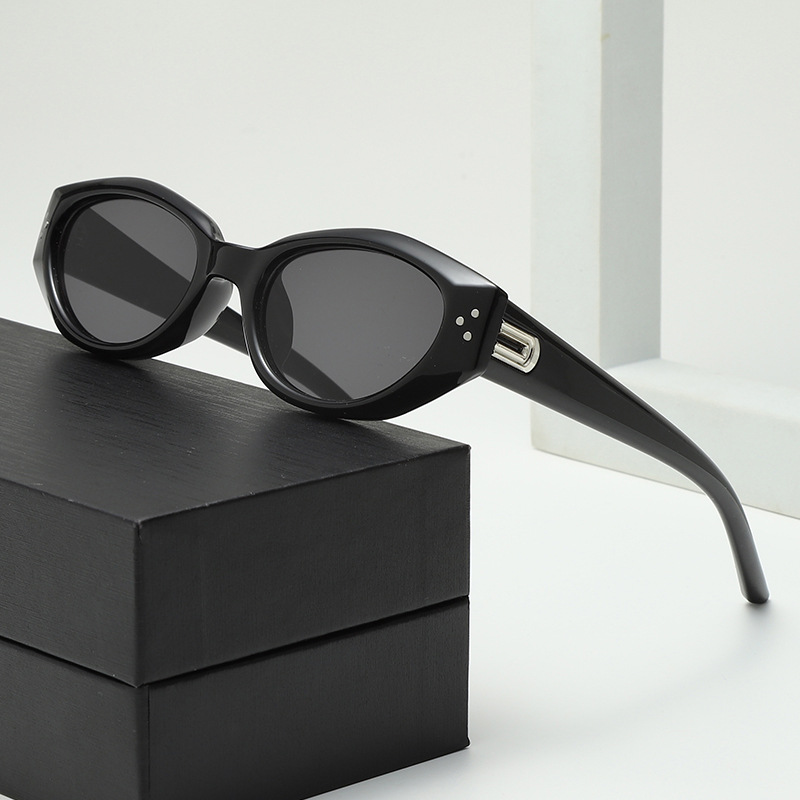 New GM Sunglasses for Women, High Grade Sunscreen Glasses, Fashionable Polarizing Glasses, Cat Eyes, Sunglasses for Men_voghion.com