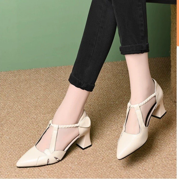 Sandalias de tacones gruesos retro franceses para mujeres 2026 verano nuevo velcro agujero agujero con tacones altos