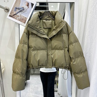 ����puƤ��q�޷�Ů�̿�2025���¿�����������С�������\����