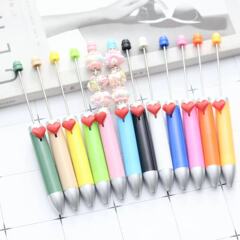 DIY 愛の 7 色ビーズペンリフィルは、ボールペンを保存して、7 色のクリエイティブでかわいいペンギフトを自由に交換できます。