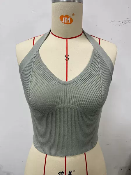 Gray green
