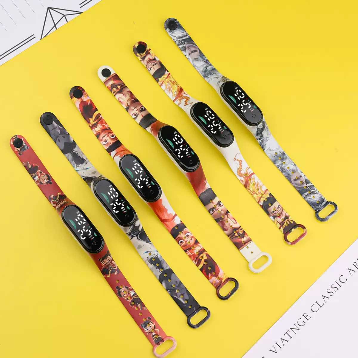 【哪吒M9】新款个性动漫彩印LED手环表男女学生可爱卡通印花只看