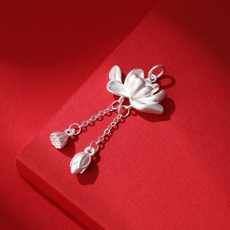 990 plata pura Lotus collar Luz de lujo nicho popular estilo antiguo dos mundo feliz colgante borla cuerda tejida suéter cadena