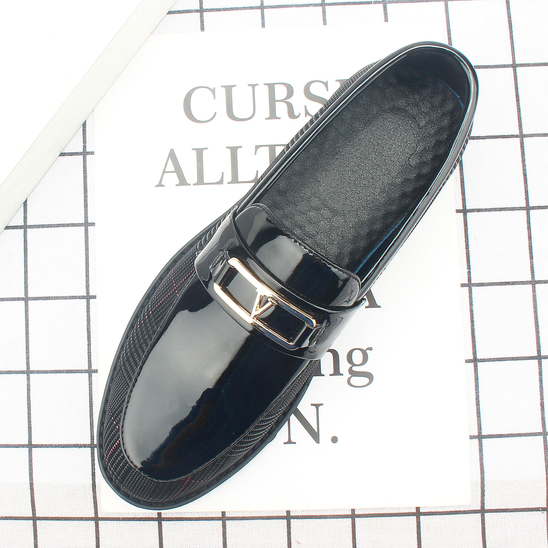 2022�＾�¿�ƤЬ������һ�ŵ�Ӣ��ƤЬ������װ�����׽�ƤЬ369