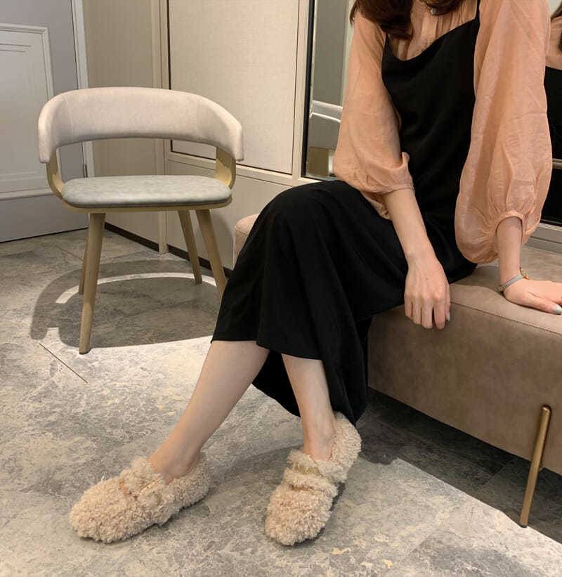 Tamanho grande sapatos peludos para outono e inverno exterior usar nova sola plana internet celebridade encaracolado mais gorro de veludo única mulher_voghion.com