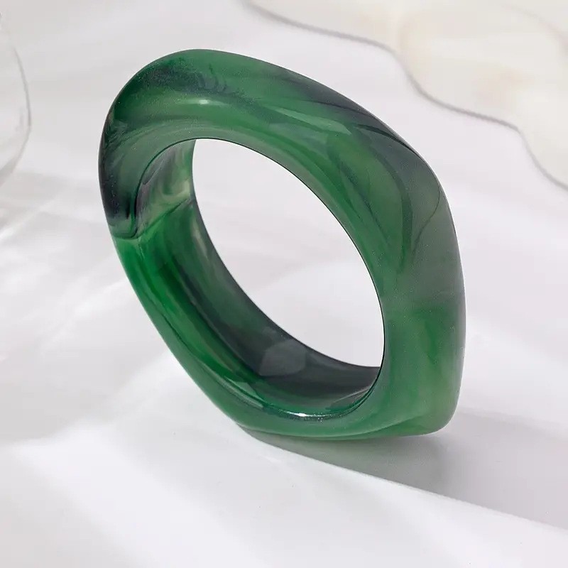レトロハイエンド中古ブレスレット酢酸ニッチ不規則アクリルワイドブレスレット女性ニッチデザイン|undefined
