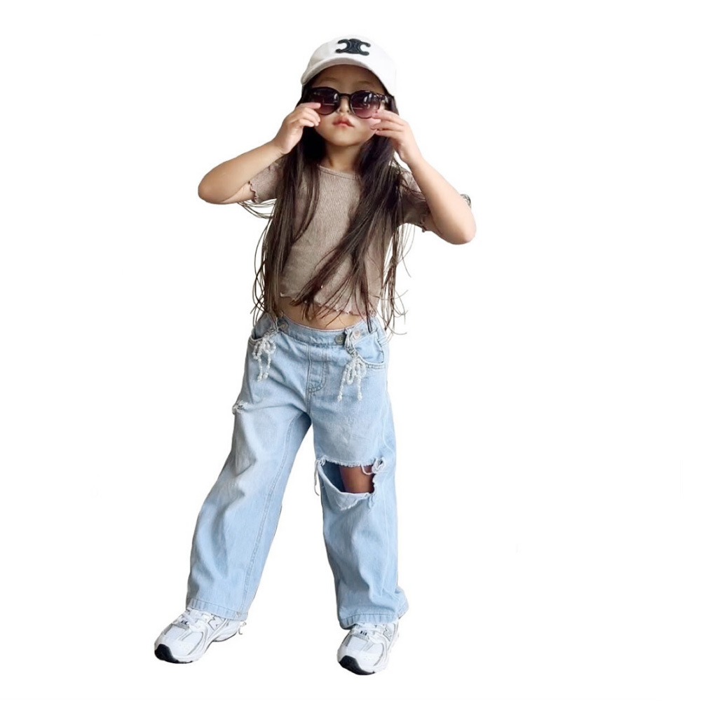 24270 jeanst.jpg