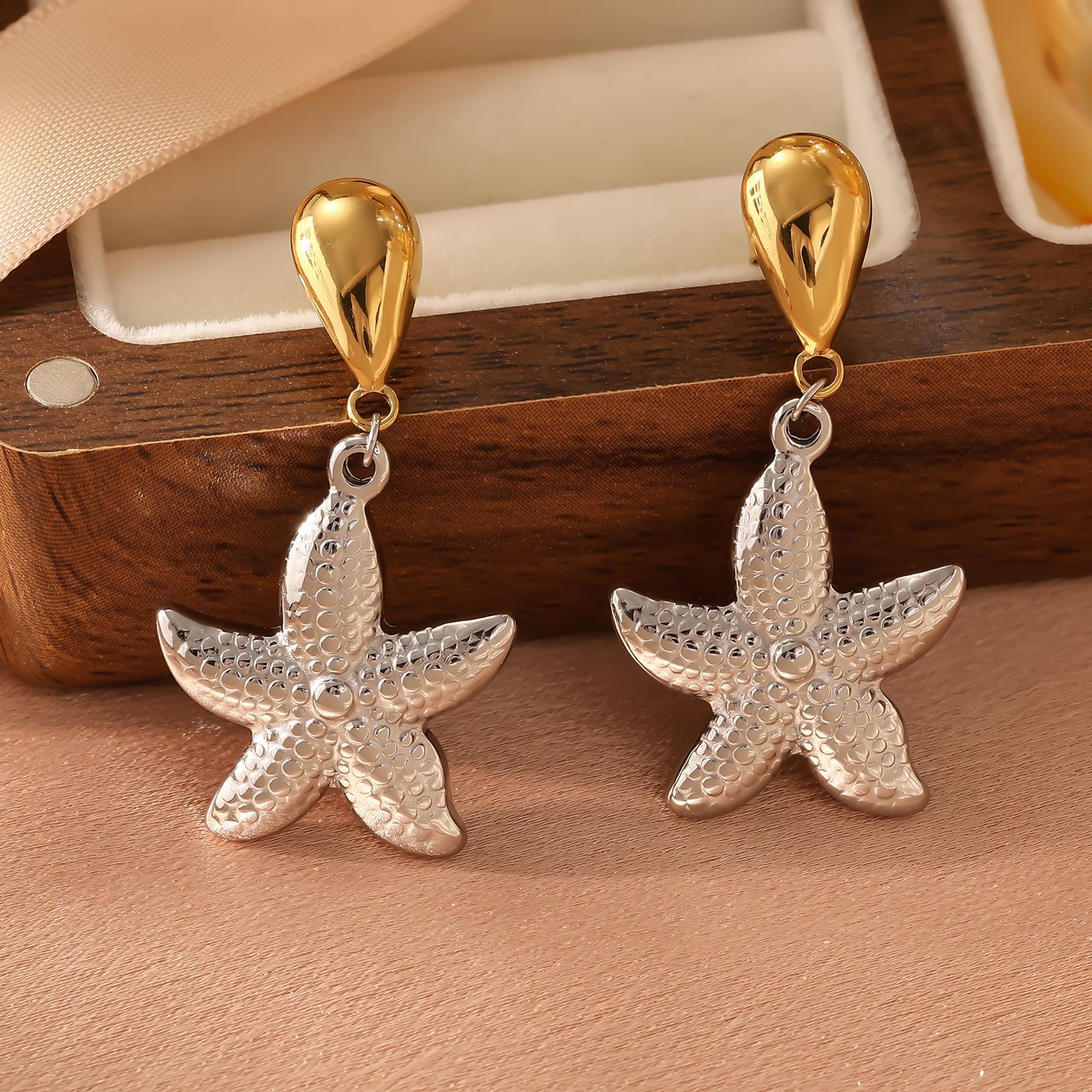 8g Weight Titanium Steel Ear Needle Material Drop Earrings Classification 1 Pair Quantity Holiday, Daily Occasion Titanium Steel Material Starfish Pattern All Seasons Season Women's Gender Plating Design Vacation, Classic Style Style 1 Pair Vacation Classic Style Starfish Plating Titanium Steel Drop Earrings 14