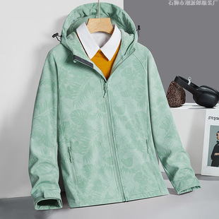 Autumn and Winter Warm Couple Soft Shell Jacket Men's Detachable Hooded Jacket Polar Fleece Liner Women's Outdoor Leisure Waterproof and Windproof