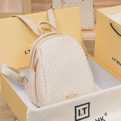 2024新款時尚大容量書包夏天高級感休閒旅行背包小熊雙肩包女包包