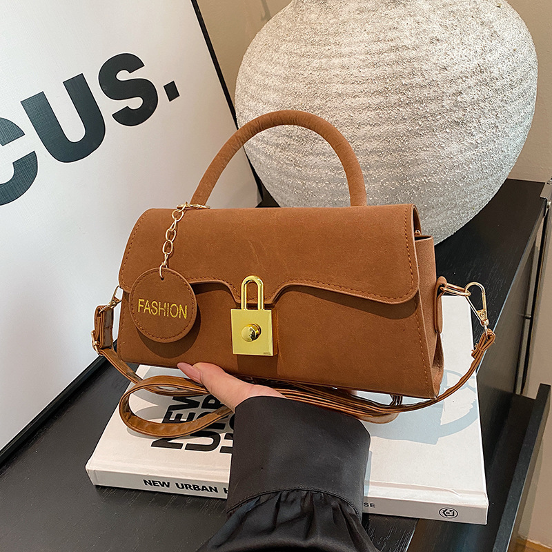 Bolso de mano de bloqueo personalizado para mujeres 2024 otoño nuevo estilo estilo extranjero retro bolso de hombro bolso de estilo literario