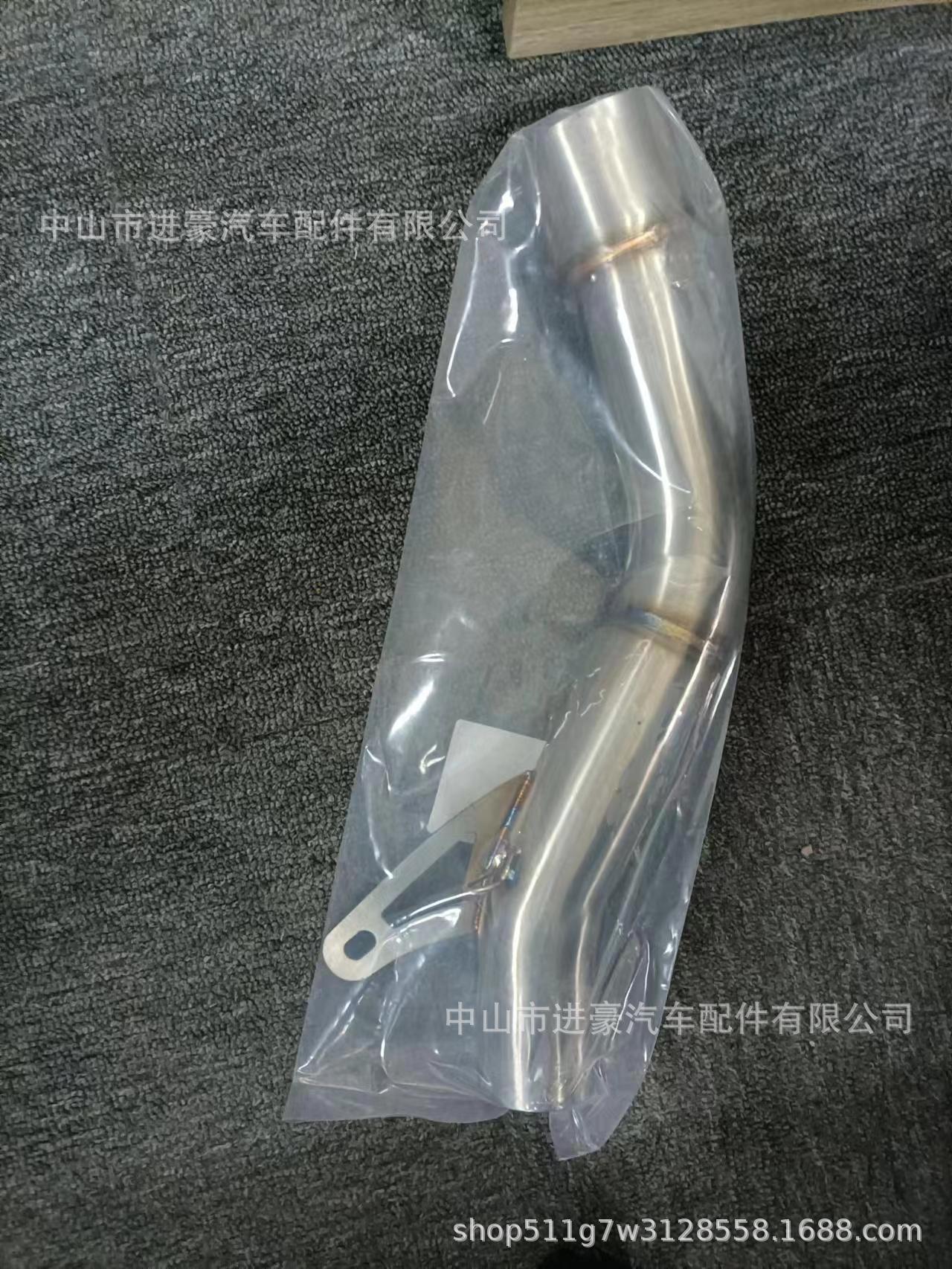 Motorcycle Exhaust Pipe Modification for Ducati Monster1200/Monster821 Mid-Section, Factory Direct Sales