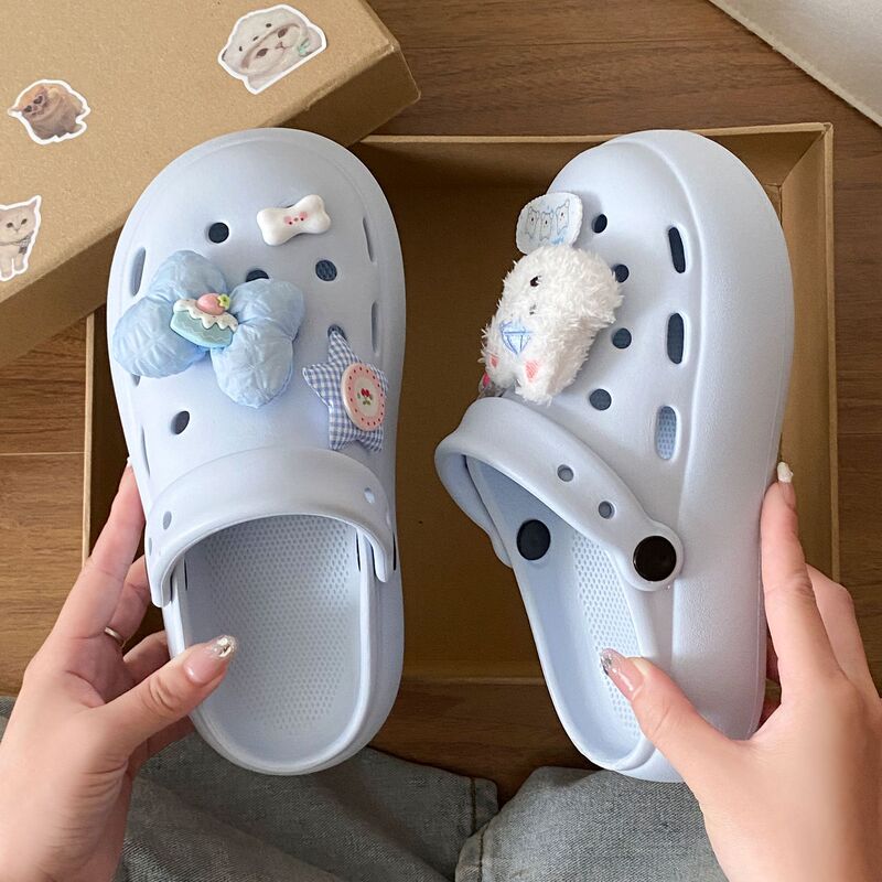 New Style Dual-Wear Women's Trendy Clogs 2026 Summer Versatile Eva Height-Increasing Thick-Soled Lightweight Closed-Toe Slippers for Students