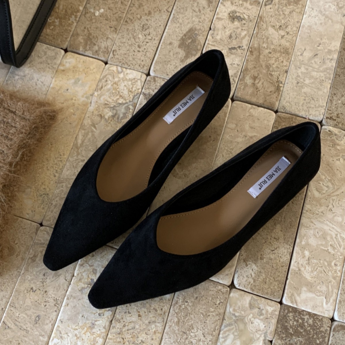 Fashion Slope Heel French Retro Pointed Mary Jane Shallow Mouth Single Shoes Women's Original New Soft Sole Simple Doudou Women's Shoes_vogvips.com