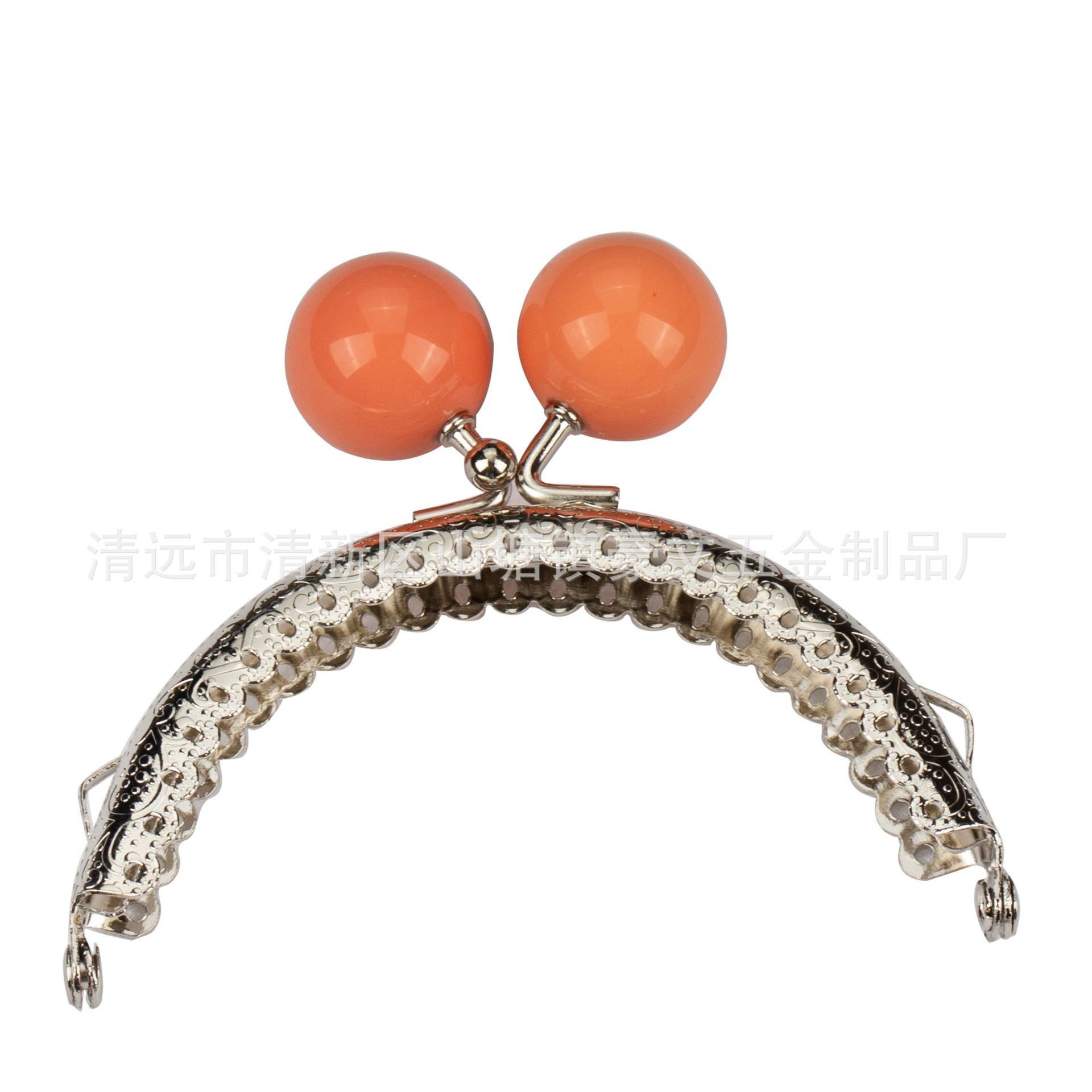Orejas 8.5 semirredondas flores convexas encaje 20mm gran perla caramelo perla boca oro hardware accesorios de oro muñeca cosida a mano