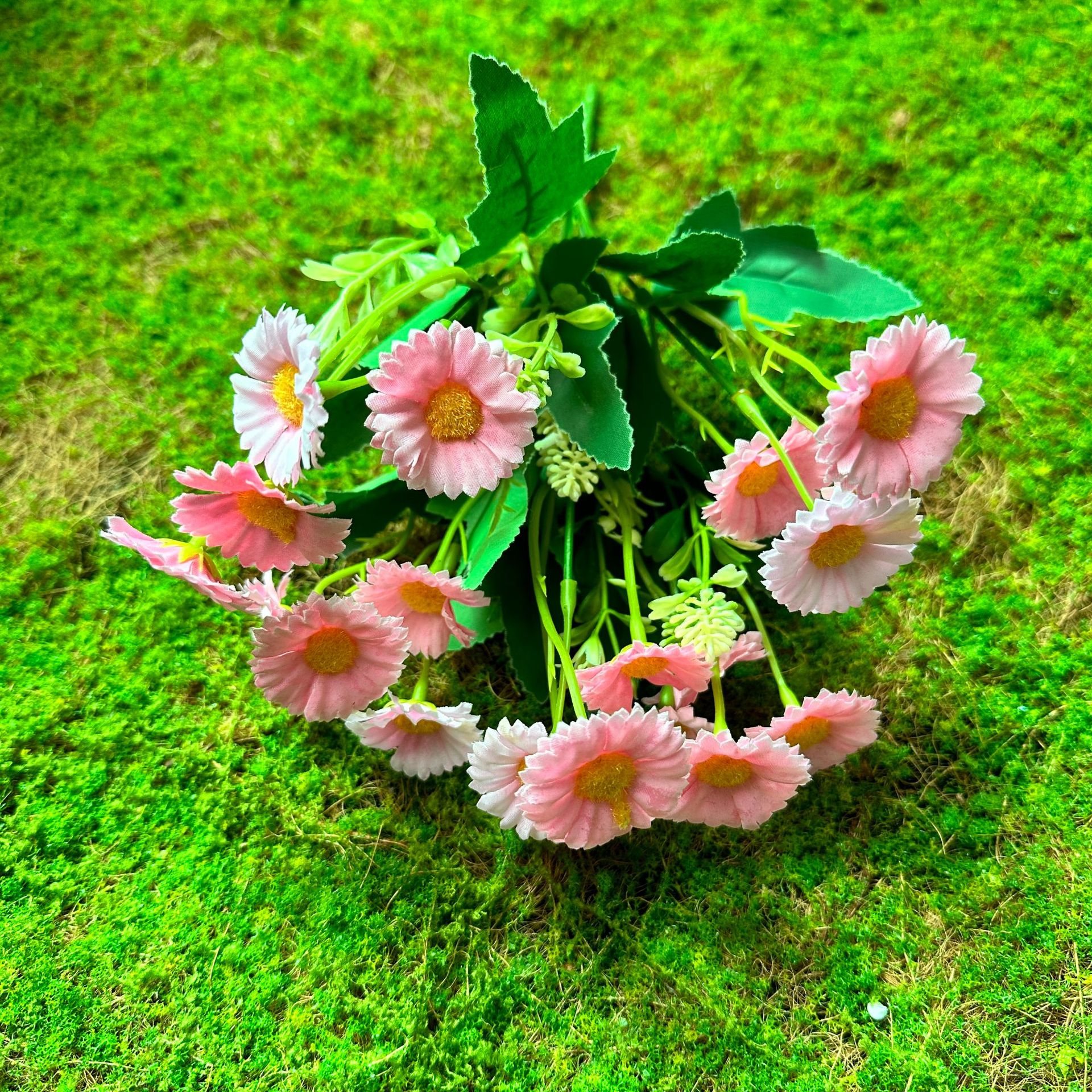 Flores artificiales, margaritas, decoración de la mesa de la sala de estar, flores falsas, arreglos florales de alta gama, accesorios de disparo