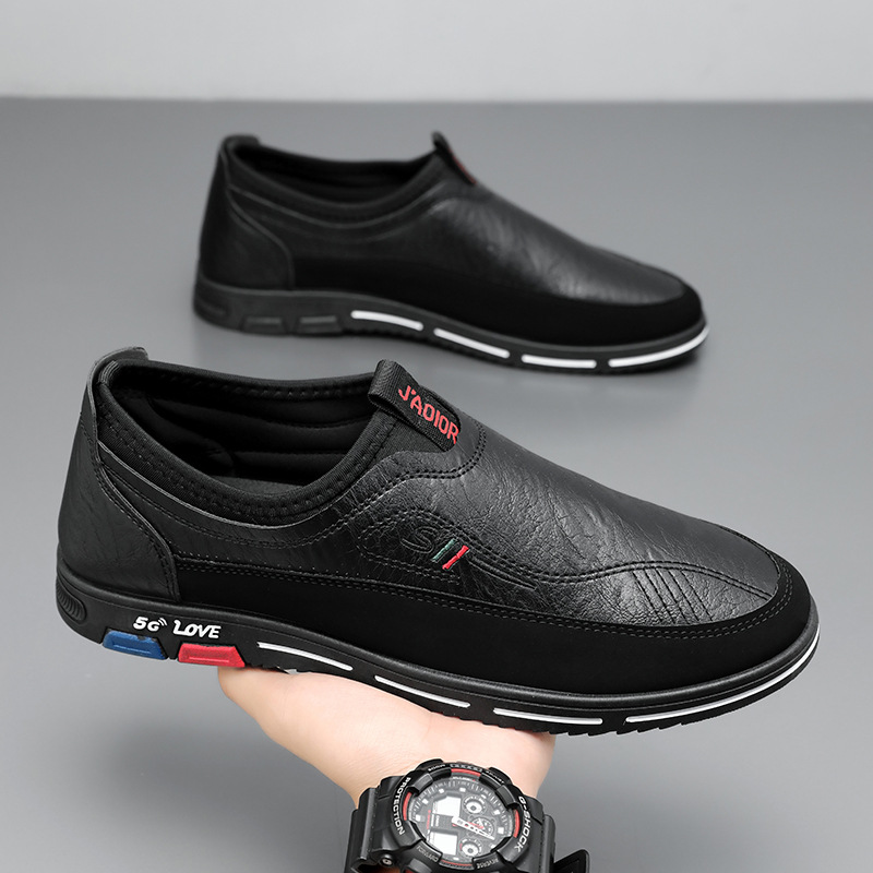 Zapatos para hombres otoño 2025 nuevos zapatos para hombres tendencia versátil impermeable zapatos de cuero para hombres zapatos de cuero casuales de un pie