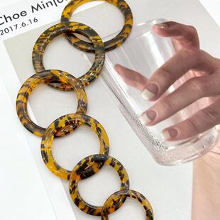 ���y����ɫ�A�h�Ȼ���Ӿ�����֬�������n�� ���{���½ǿۭh