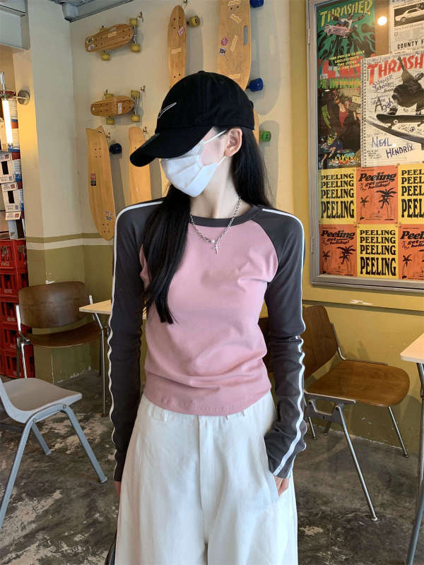 美式复古创意独特修身显瘦插肩圆领拼色短款长袖女秋季减龄洋气潮|undefined