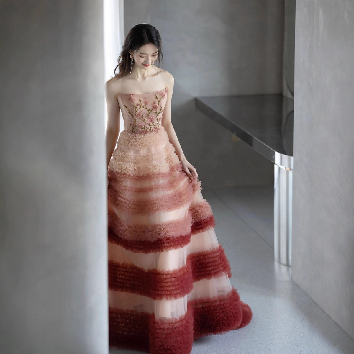 Cross-border supply foreign trade European and American dance performance cake skirt court gradient toast dress bridal banquet evening dress