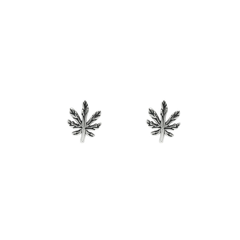 Personalized Retro Leaf Earrings S925 Sterling Silver Simpley Style High-end Leaf Earrings Jewelry For Women