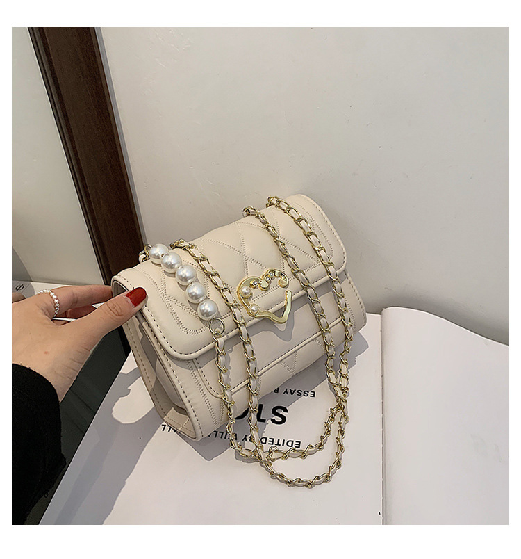 Wholesale Heart-shaped Buckle Messenger Shoulder Small Square Bag Nihaojewelry display picture 22