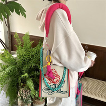 出口韩国小众设计复古玫瑰花手提包托特包编织包腋下包单肩包女