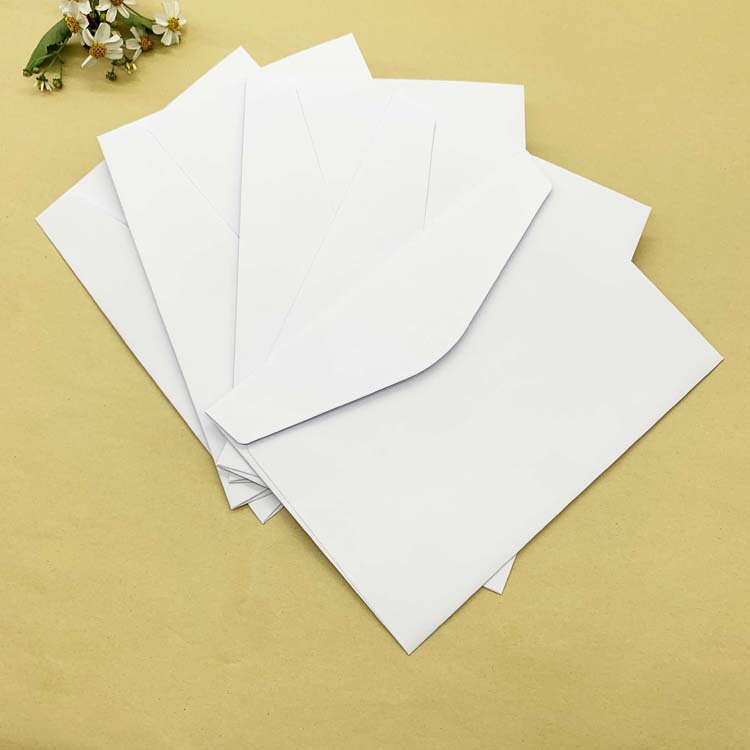 白色信封8
