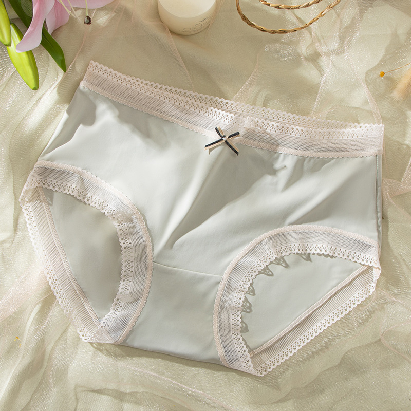 Absorción de humedad de seda de hielo interior anti-luz transpirable ropa interior de mujer exquisito encaje cintura arco estudiante calzoncillos