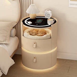 ���ܴ��^��؈�Cһ�w����С���ʹ��^߅��ˇ�g�����ⴲ߅����ռ{