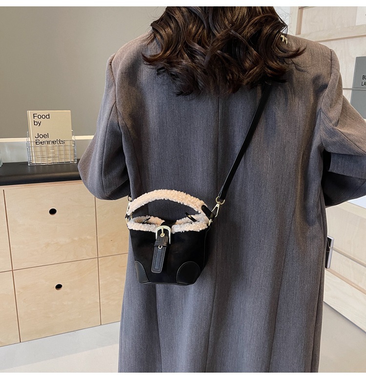 Lambskin mini bucket bag, Maillard suede retro handbag, 2024 new style, single-shoulder crossbody handbag undefined