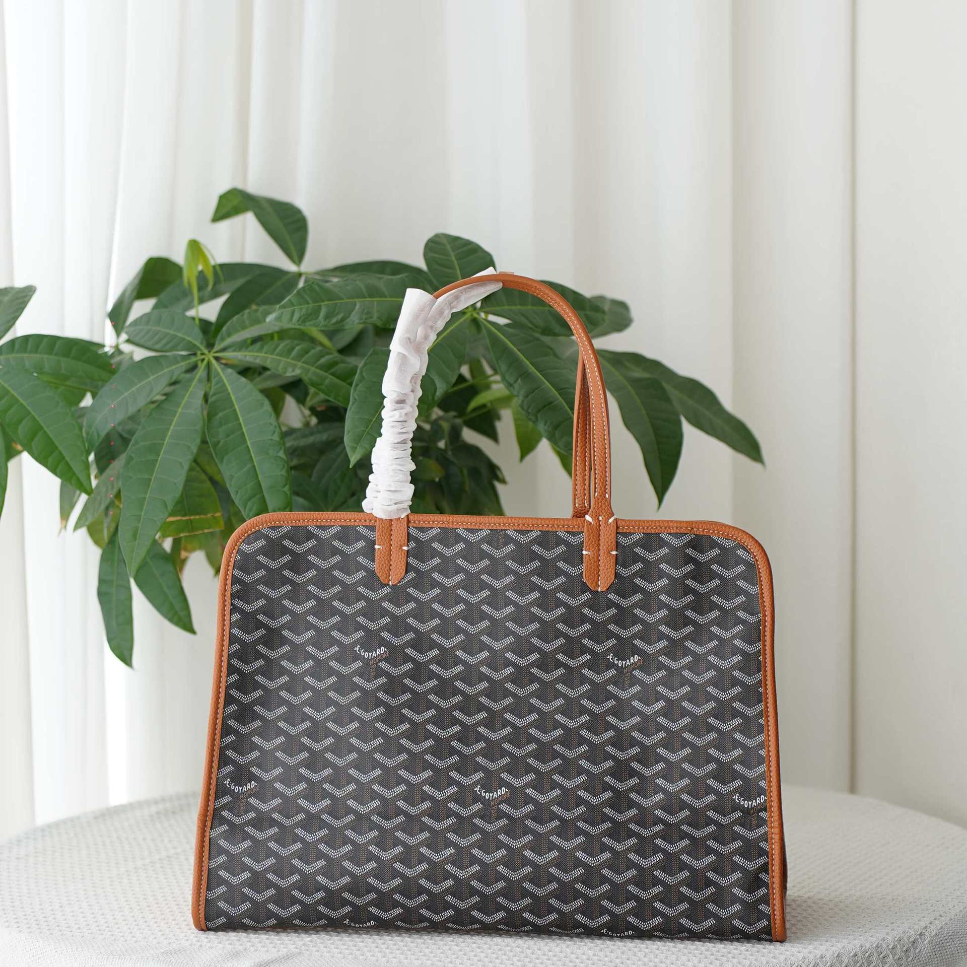 Hardy dog-tooth pattern briefcase, tote bag, carry-on bag, shoulder handbag, casual travel large-capacity bag