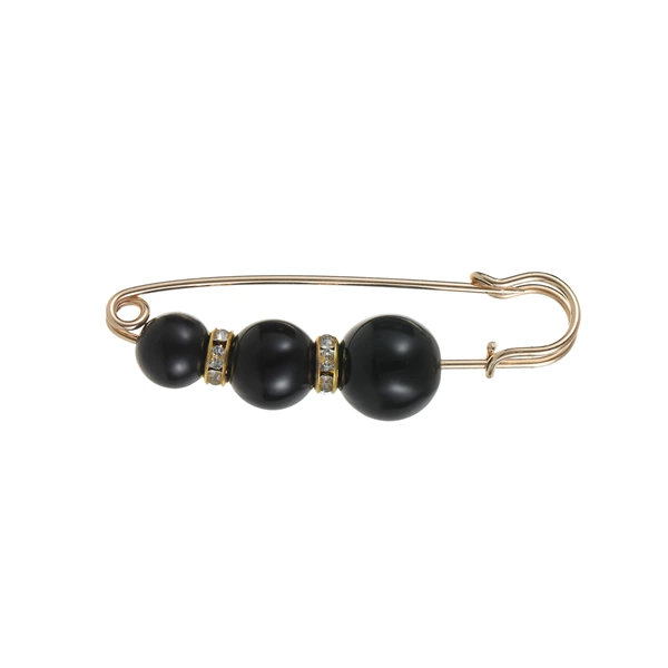 A two -diamond wheel of a small, medium and small black pearls