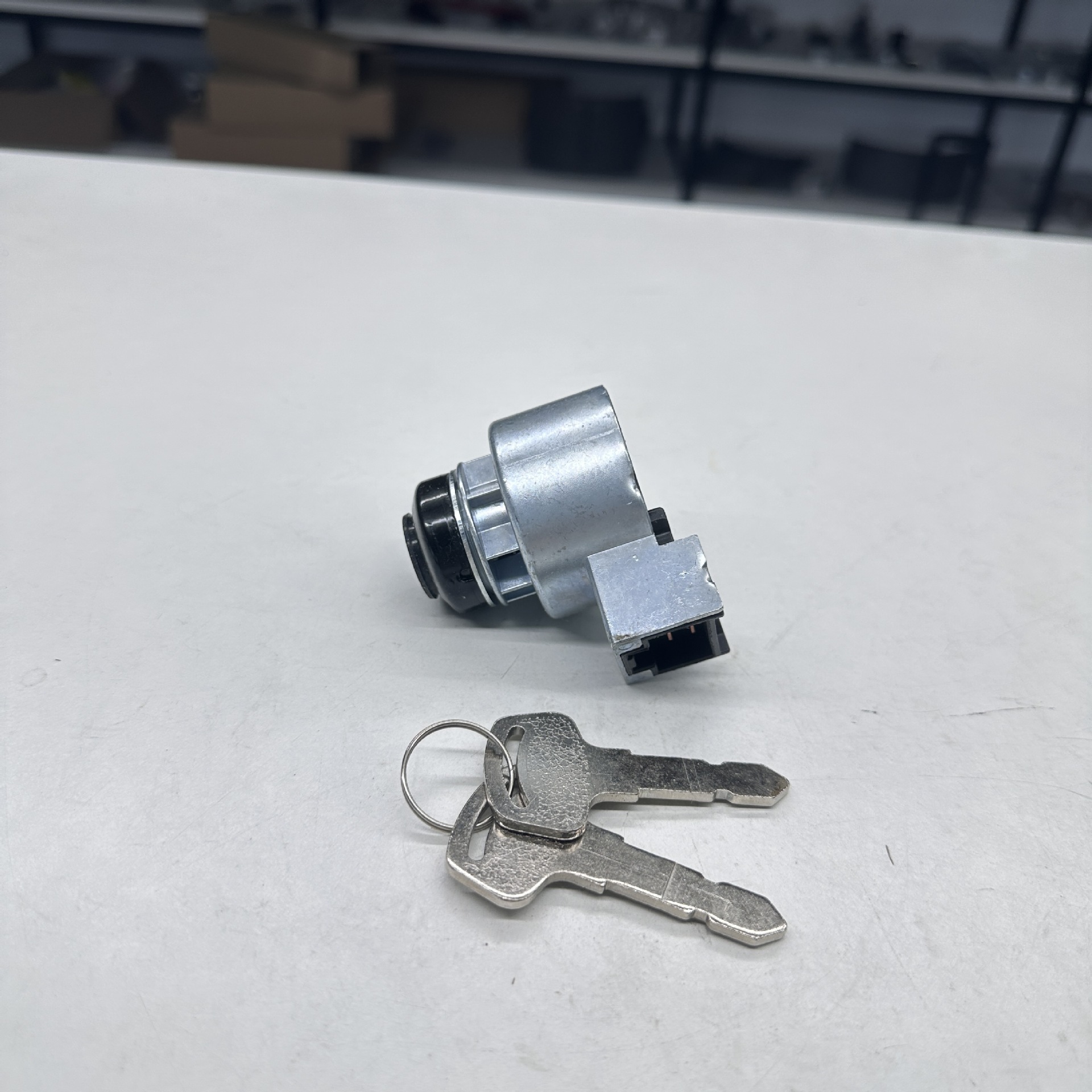 Suitable for New Holland Boomer tractor ignition switch 15248-63590, SBA385202601