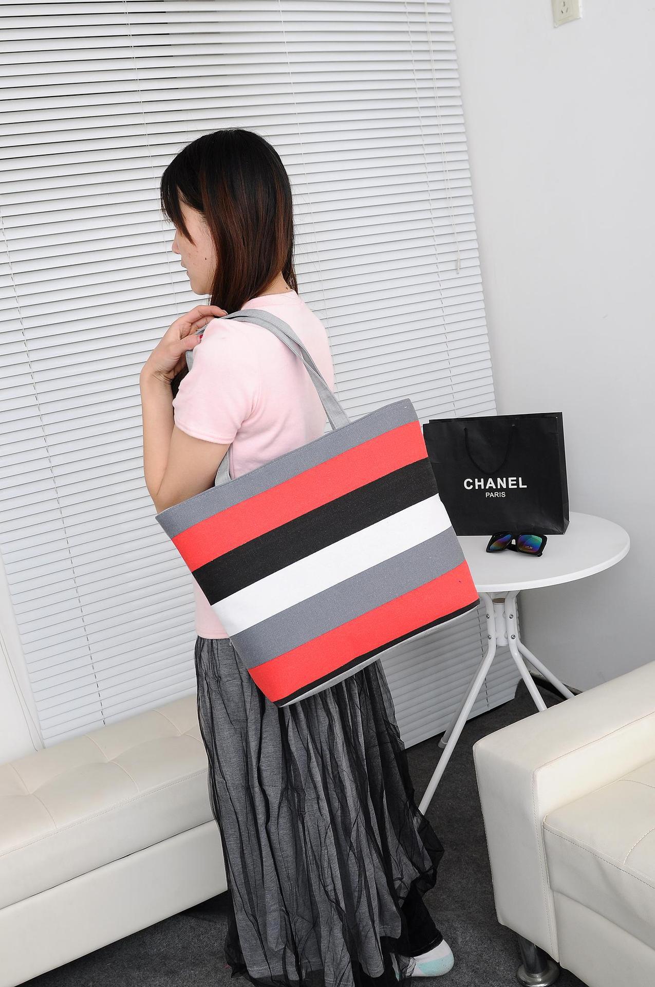 225g Weight Polyester Lining Material Zipper Closure Type Double Shoulder Straps Strap Type Canvas Bag Bags Type Casual, Daily Occasion Canvas Material Rainbow Pattern All Seasons Season Women's Gender Basic, Classic Style Style Medium Size Women's Medium Canvas Rainbow Basic Classic Style Zipper Canvas Bag 16