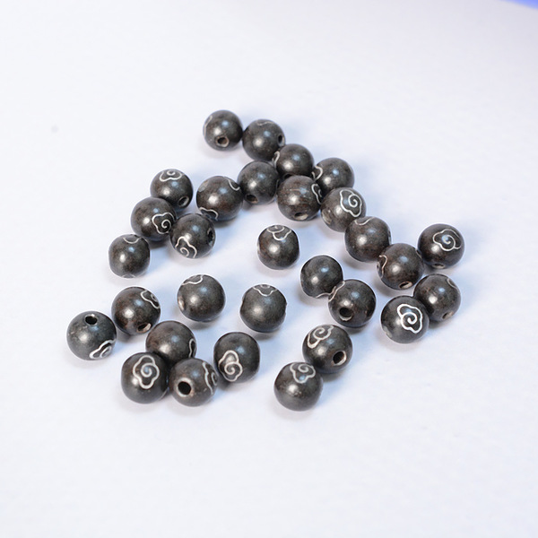 round beads ebony
