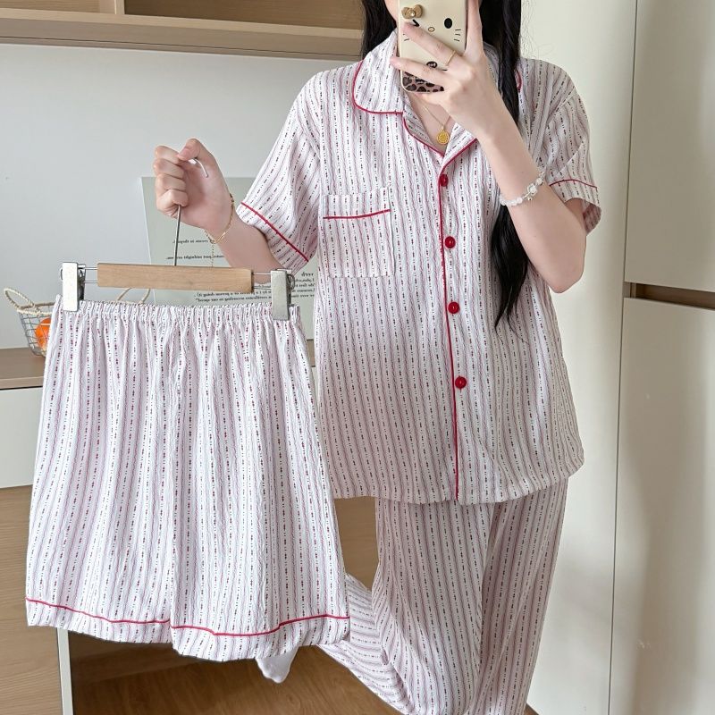 Nube de algodón de tres piezas nuevo pijama de mujer adorable con solapa de manga corta pantalones cortos pantalones largos set de ropa para el hogar
