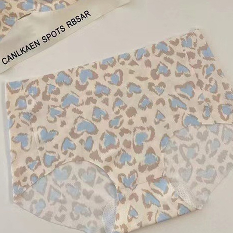 밀크 화이트 레오파드 프린트 [싱글 팬츠]