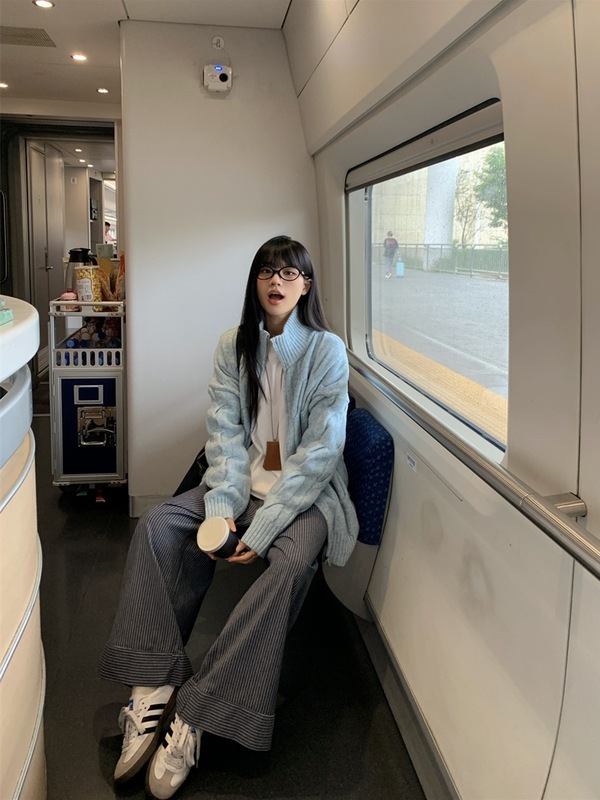 慵懒风奶fufu软糯麻花毛衣外套女秋冬百搭宽松温柔拉链针织开衫厚|undefined