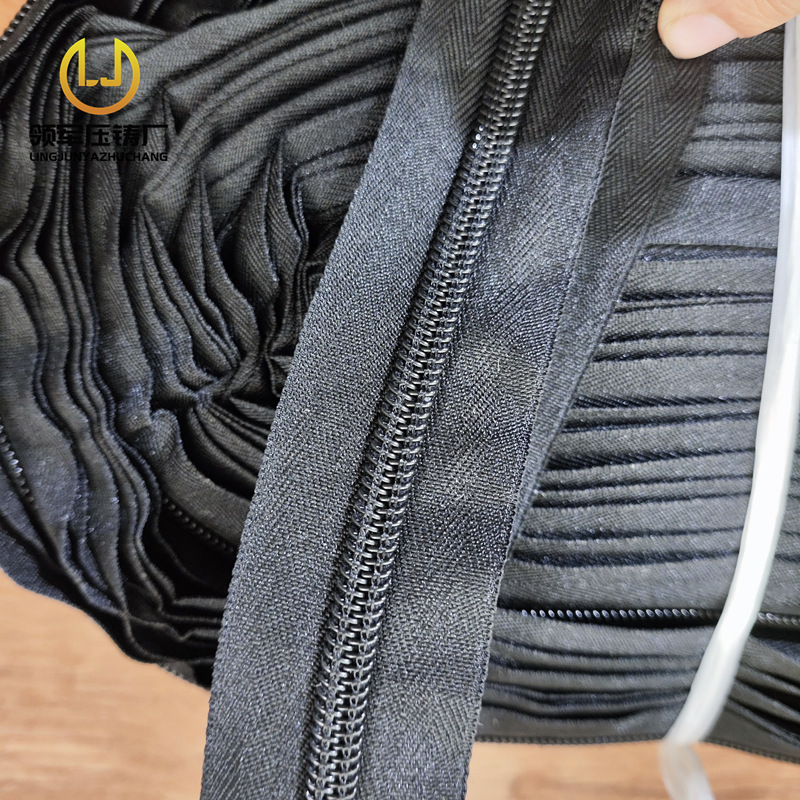 Manufacturer's Wholesale of High-Quality Herringbone Pattern 5 in Stock # Nylon Fabric for Bags and Zippers, Black.